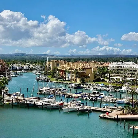 Yolo Spaces - Sotogrande - Puerto Luxury *